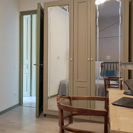 Maya - Two Bedroom In Enric Granados Apartmán